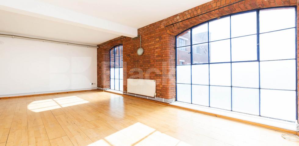 			NEW INSTRUCTION!, 2 Bedroom, 1 bath, 1 reception Apartment			 Dove Road, CANONBURY-ISLINGTON